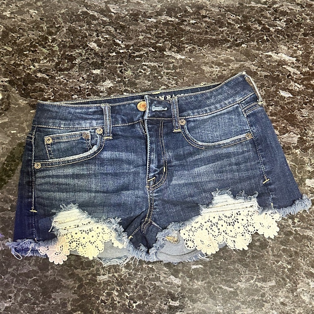 American Eagle Super Stretch Shorts with Lace Pockets